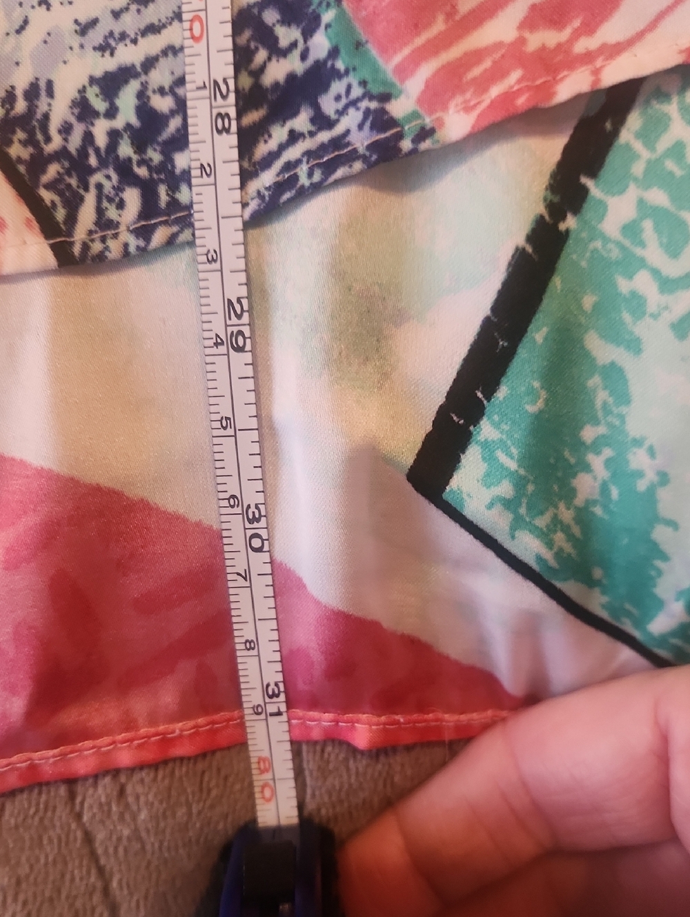 WHBM Sleeveless Geometric Print Halter Top in Pastel Multicolor Size L - Picture 6 of 8